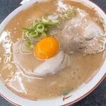 137000690 - 玉子入りラーメン730円大盛100円