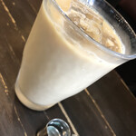 ボストン珈琲店 - 
アイスカフェオレ　410円