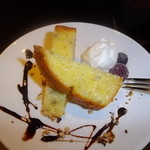 pied - 期間限定クーポンでのバナナケーキ