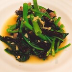 ファンズ 円山 - 空芯菜炒牛肉