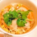 ファンズ 円山 - ワンタン