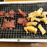 玉福食堂 - 焼いてみましょう
            網が変形してる