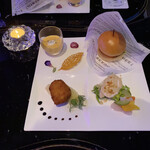 DINING & BAR TABLE 9 TOKYO - 