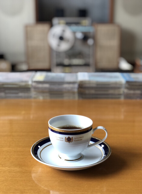 ロイス &ndash; 一ノ関カフェ | 落ち着く空間で自家焙煎コーヒーを楽しむ