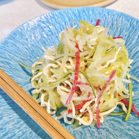 CINA New Modern Chinese - セロリと紅芯大根のCINAサラダ