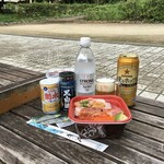 おはな丼丸 - 「ふれあいの森 宇喜田公園」にて。