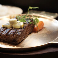 ステーキハウス キッチンリボン - 