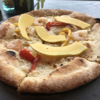 800°DEGREES ARTISAN PIZZERIA - ガーリッククレマ、ロックシュリンプ、パプリカ、三浦産かぼちゃ
