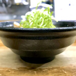 豊中麺哲 - 肉醤油 正面から