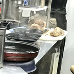 豊中麺哲 - チャーシュースタンバイ