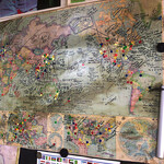 たんぽぽ - 外国から来られたお客さん達は、店内の世界地図に自分が住んでいる箇所へマークシールを貼って帰られます。