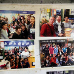 たんぽぽ - 店内の壁には一面、お客さん達と記念撮影した沢山の写真が貼られています。