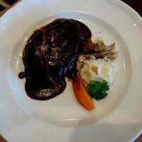 厳選洋食さくらい - 同伴者のハンバーグ