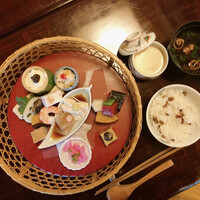 韻松亭 - 籠せいろ 雪