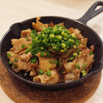 トンテキ食堂8 - 絶品豚丼のアタマ(700円)