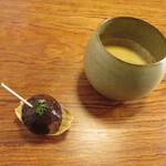 クーリエール - たこ焼き風のカヌレ