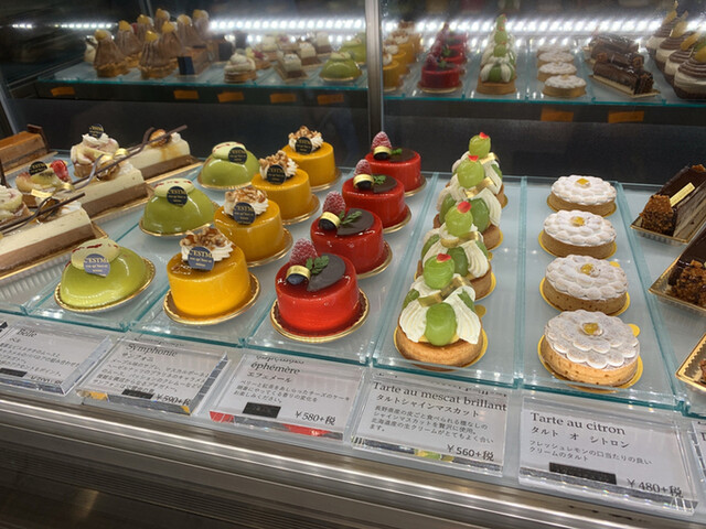 セミユキエール エ ミユクジャメ C Est Mieux Qu Hier Et Mieux Que Jamais 勝川 東海交通 ケーキ 食べログ セミユキエール エ ミユクジャメ C Est Mieux Qu Hier Et Mieux Que Jamais 勝川 東海交通 ケーキ 食べログ