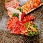 Yakiniku Sanzenri - 