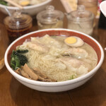 広州市場 - 海老ワンタン麺　塩