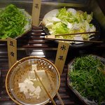 菜の庵 ルミネ池袋店 - ブッフェ台の野菜