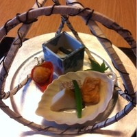 和田倉 - 八寸みたいな。アワビや揚げ物。
