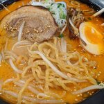 ラーメン&カフェバー スペース ナンバー3 - 辛味噌アップ