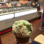 サーティワンアイスクリーム - 料理写真:ぱちぱちのポッピングシャワー(2020.09.現在)