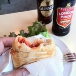 サクラカフェ＆レストラン 池袋 - カルツォーネとLondon Pride