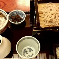 日本橋　本陣房 - まかない丼と蕎麦のセット１，０００円