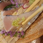 이자카야 캇포우 우나기야테이 와라비 - 아름다운 썰기