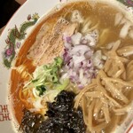 クラム＆ボニート 貝節麺ライク - このラー油美味し！！
