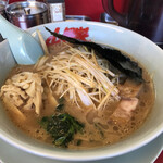 ラーメン山岡家 - 醤油ネギらーめん¥770に穂先メンマ¥120