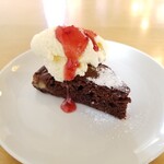 Fuchahyakukafe - チョコレートパウンドケーキ アイス添え