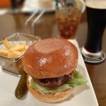 シェイクツリー バーガー＆バー - 