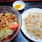 Shuufukujun - 台湾冷麺とチャーハン　968円