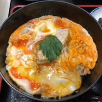 焼鳥 おみ乃 - 親子丼（アップ）