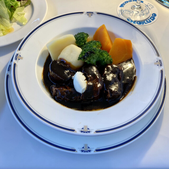 日食で食堂車のビーフシチューを頂きました』by daihann3