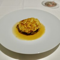 パトゥ - 太刀魚とじゃがいも、フォアグラの重ね焼き。