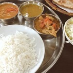 Handi レストラン - ランチバイキング \940（税込み）