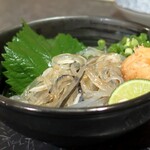 ふぐ屋とら乃介 - とらふぐの皮湯引き