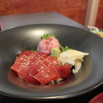 鮪屋 さんきゅう丸 - 赤身とネギトロの二色丼