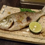 酒房 八重 - ゲタの塩焼き