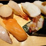 函館  函太郎 LINKS UMEDA - ほたて、甘えび、たこ、サーモン…。