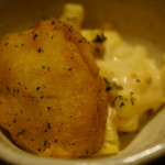 鳥太郎 - お通しがナゲットとマカロニ