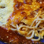 みむら - 中のスパゲッティにもミートソースの味がして満足