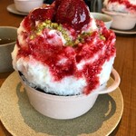 バーミキュラ プレミアム シェイブド アイス サロン 氷鍋屋 - 苺