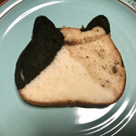 ねこねこ食パン - 料理写真:焼かずにパクり。ふんわり。美味しい