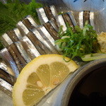 居酒屋まさる - きびなご刺身