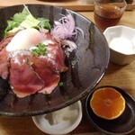 137162172 - 松阪牛のローストビーフ丼定食
