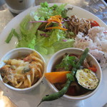 13717838 - 本日の３種のデリプレート